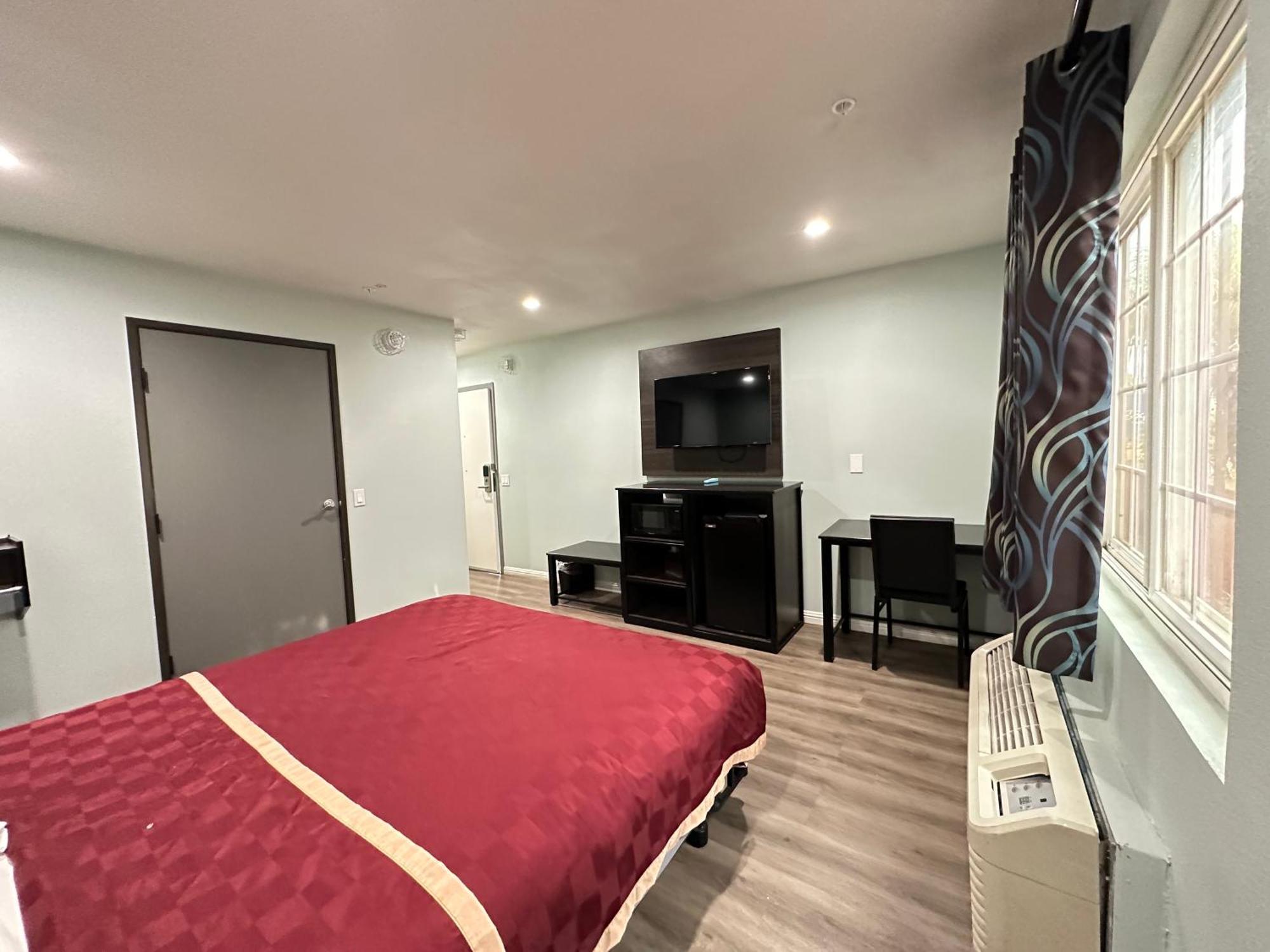 Express Inn & Suites Ontario Airport Dış mekan fotoğraf