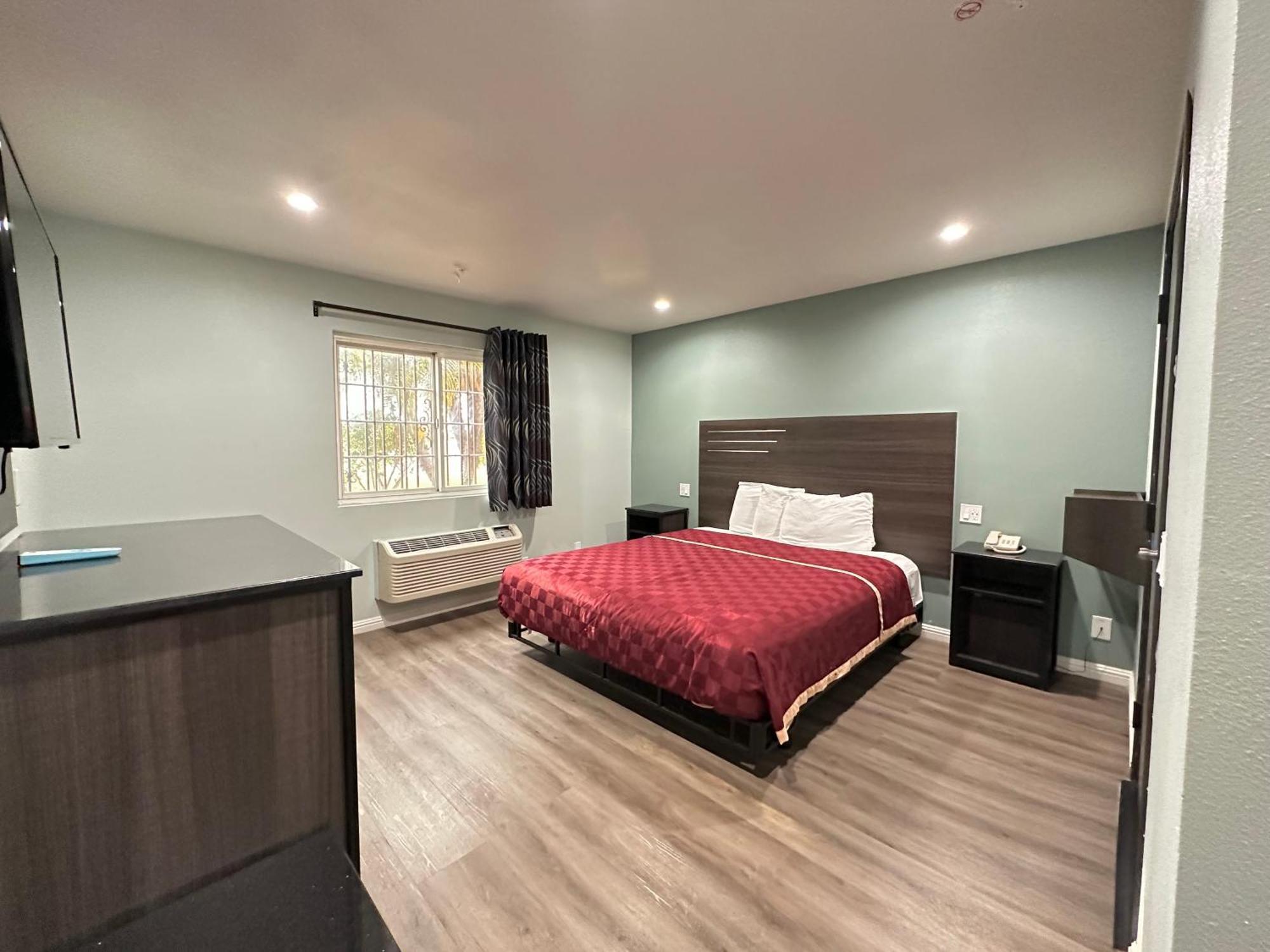 Express Inn & Suites Ontario Airport Dış mekan fotoğraf