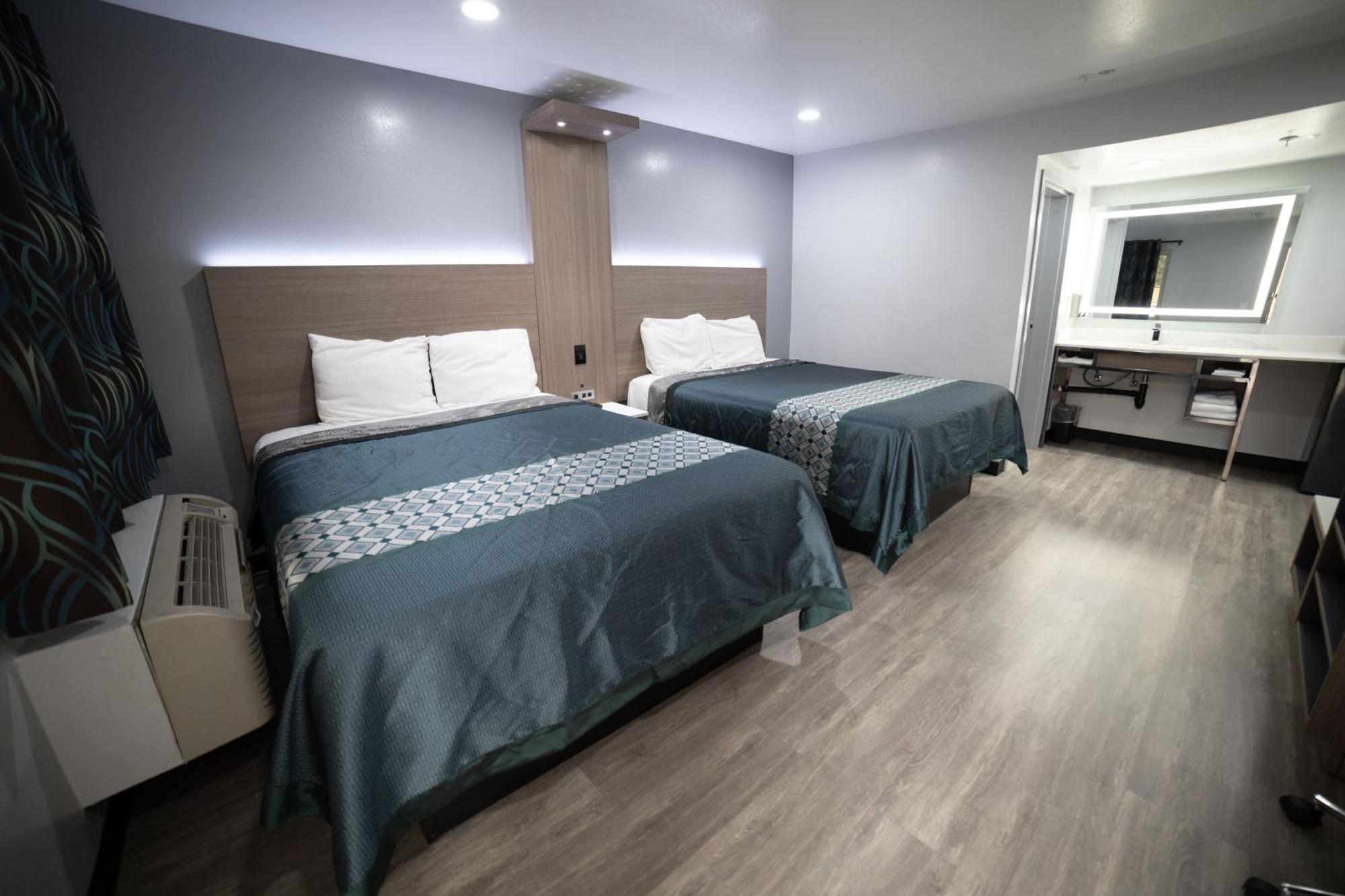 Express Inn & Suites Ontario Airport Dış mekan fotoğraf