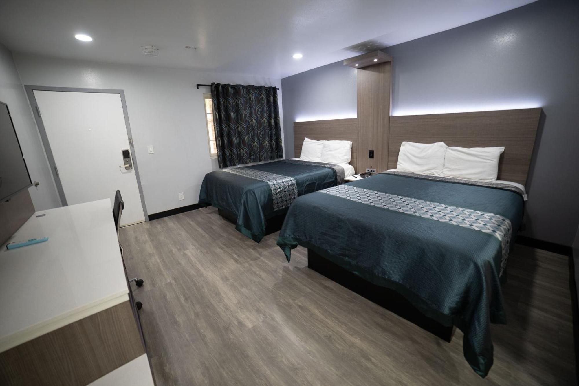 Express Inn & Suites Ontario Airport Dış mekan fotoğraf