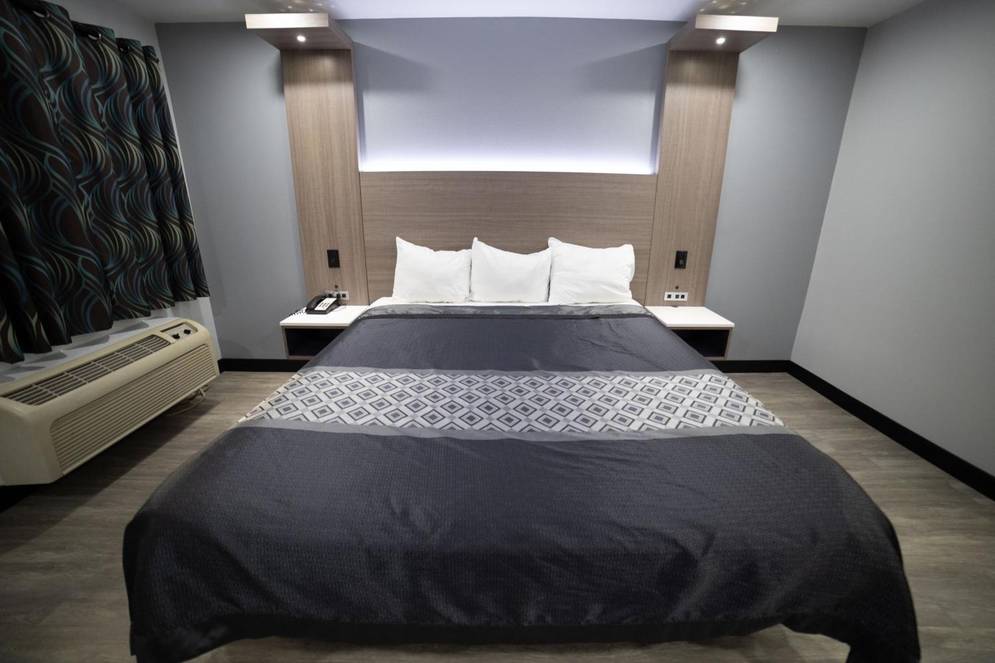 Express Inn & Suites Ontario Airport Dış mekan fotoğraf